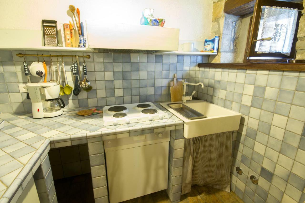 Holiday Homes Poli Svetega Antona Gračišće Exteriör bild